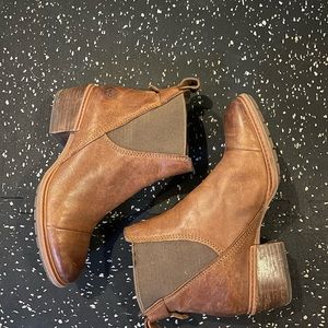 Timberland Chelsea boots size 7